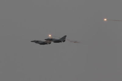 上合軍演進(jìn)行首次實彈全程陸空綜合演練