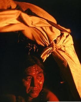怪！世界竟有如此奇特的過年習(xí)俗(組圖)