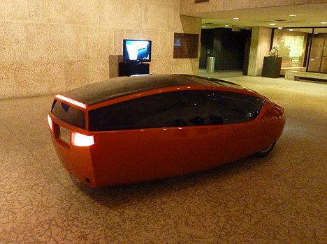 全球首輛3D打印汽車(chē)時(shí)速可達(dá)112公里