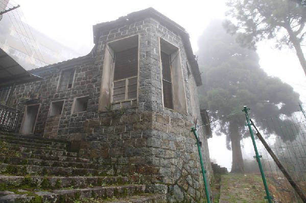 習(xí)近平助美國(guó)老人圓夢(mèng)福州鼓嶺
