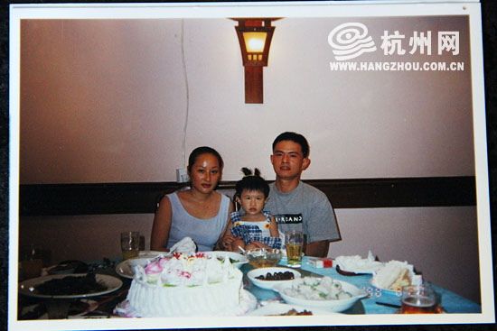 “最美司機(jī)”吳斌：好男人、浪漫丈夫、負(fù)責(zé)司機(jī)