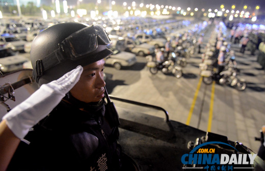 山西太原多警種103支巡邏隊(duì)24小時上路