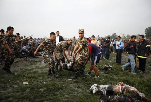 尼泊爾一架飛機(jī)墜毀致19人死亡