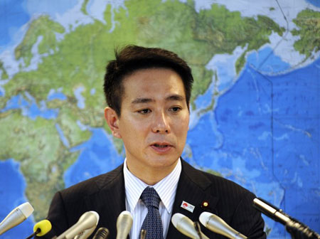 安倍晉三稱將追究前原誠(chéng)司資金丑聞 或要求辭職
