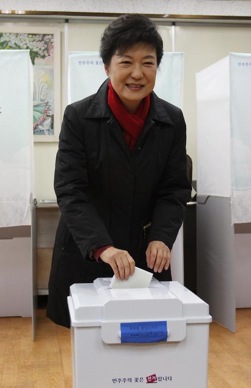 韓國大選樸槿惠稱已做準備就緒當女總統(tǒng)