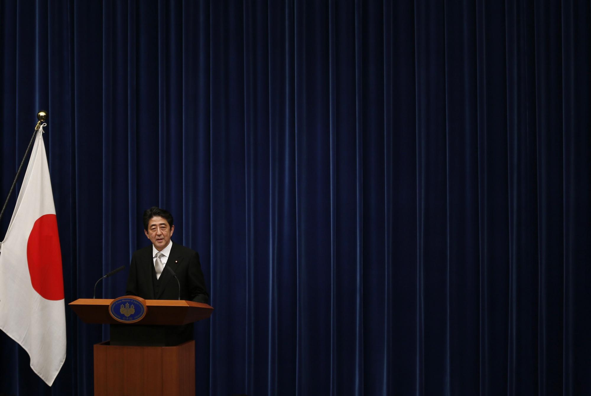 安倍組“危機突破內(nèi)閣” 承認中日關(guān)系等存在問題
