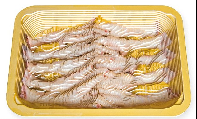西班牙藝術家用紙板作3D美食 栩栩如生價格超實物