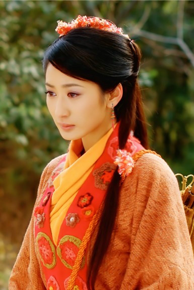 古韻悠悠姿態(tài)翩躚 娛樂(lè)圈最美古裝女子大搜羅
