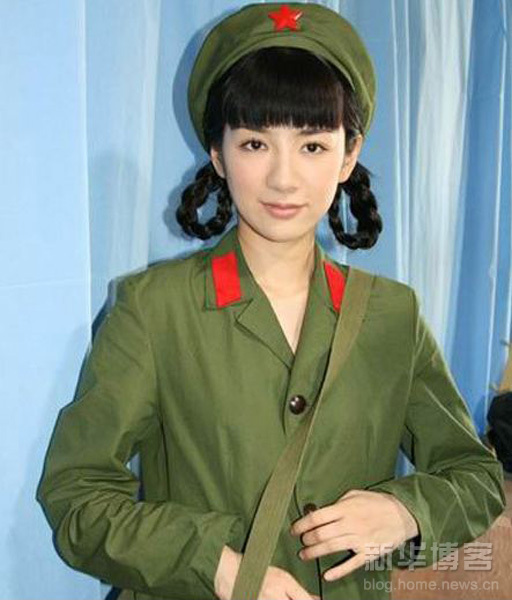 組圖：嬌柔女星軍裝照 誰最惹人愛？