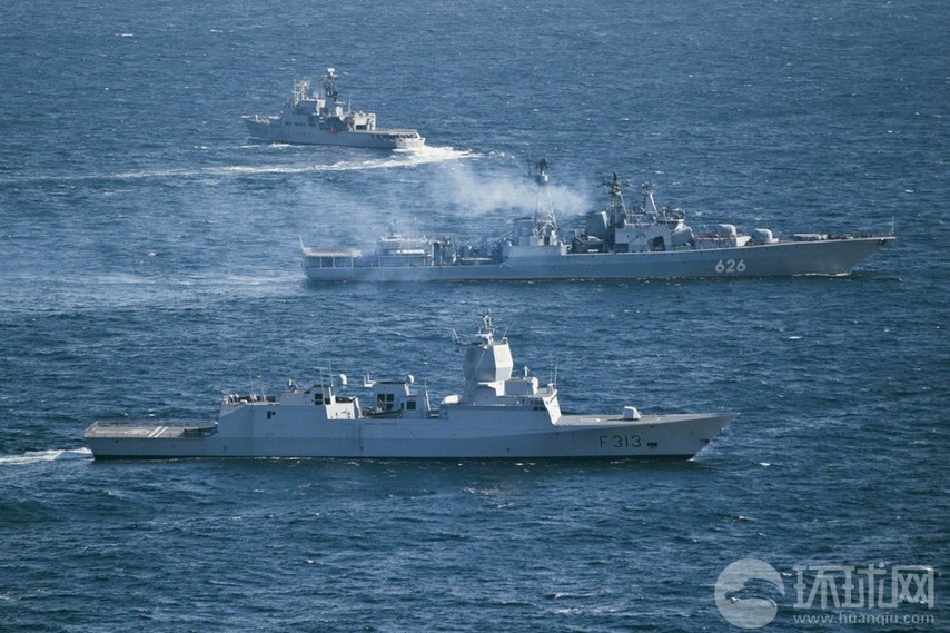 高清：實拍俄羅斯海軍各型艦艇大洋巡航