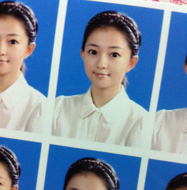 全國?；ㄅ判邪?清華女生酷似高圓圓