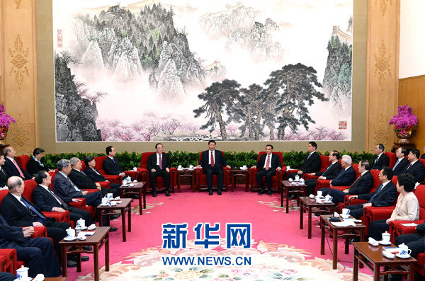 習(xí)近平同黨外人士共迎新春 李克強(qiáng)、俞正聲出席