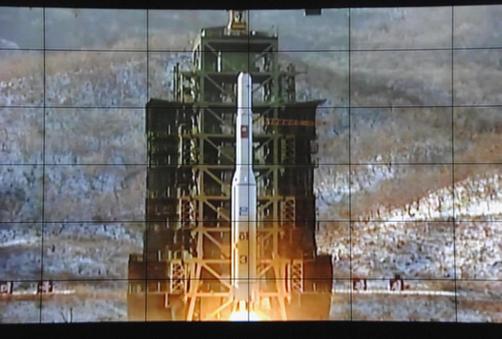 朝決定繼續(xù)發(fā)射“光明星”系列衛(wèi)星和遠程火箭