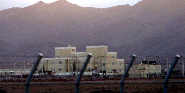 伊朗舉行3天軍演提高戰(zhàn)備 發(fā)現新鈾礦擬建16座核電站