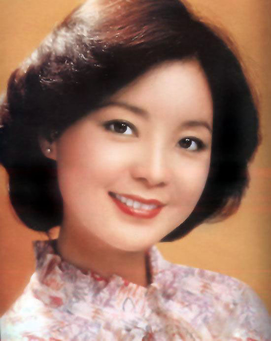 組圖：鄧麗君逝世18周年 珍藏照追憶傳奇女子