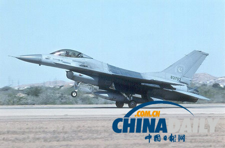 美國(guó)暫停向埃及交付F-16戰(zhàn)機(jī) 或因?qū)Π＼姺讲粷M