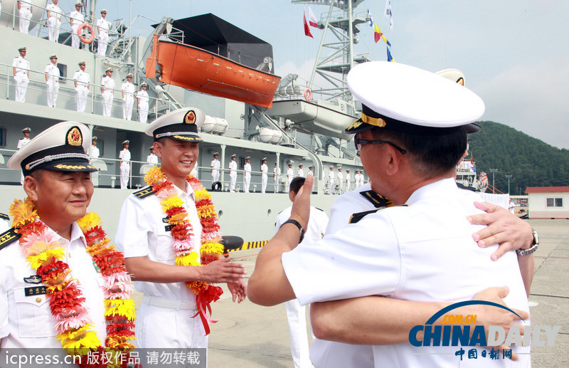 中國海軍“鄭和”號訓練艦到訪韓國（高清組圖）