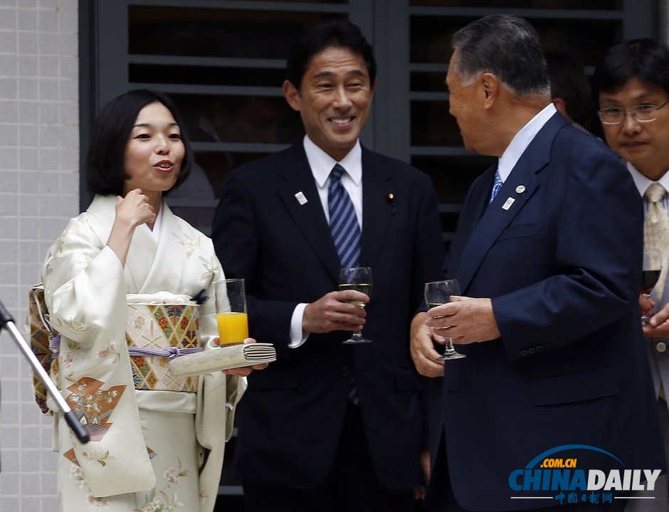 日本彬子女王與外相訪問(wèn)阿根廷 為東京申奧造勢(shì)（組圖）