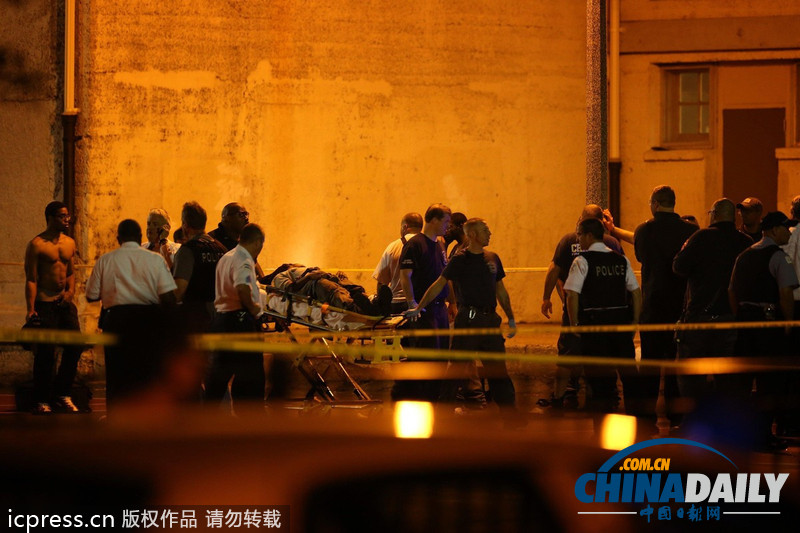 美國(guó)芝加哥公園發(fā)生槍擊案13人受傷 包括3歲兒童（組圖）