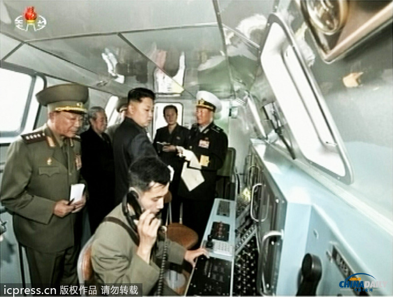 金正恩參觀朝鮮最新戰(zhàn)艦 指導機動演習