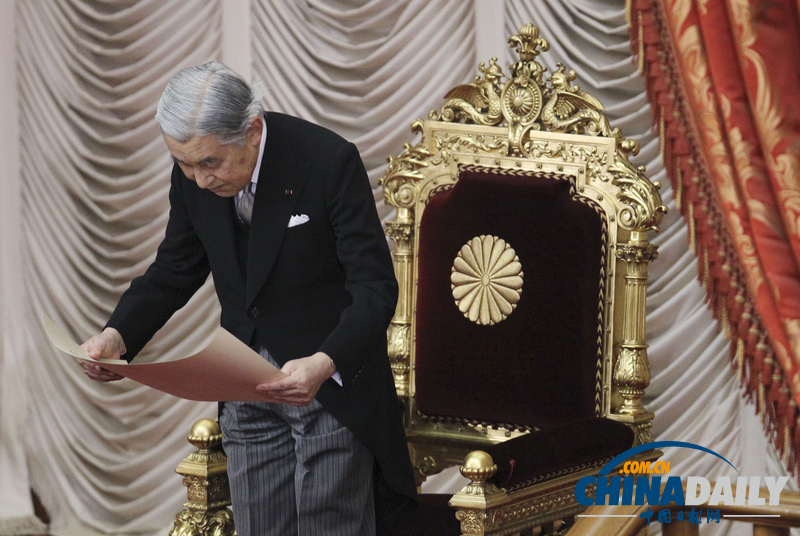 日本召開臨時國會 天皇致辭安倍鼓吹自衛(wèi)權（組圖）