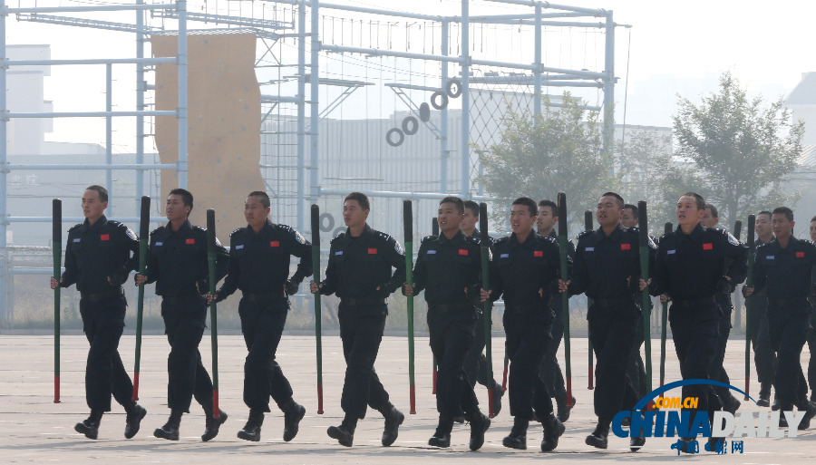 聯(lián)合國副秘書長蘇和參觀中國維和警察培訓中心