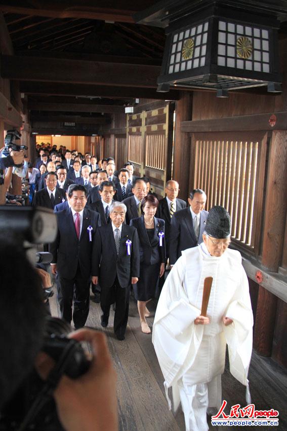 美暗示日政要參拜靖國(guó)神社前“過過腦子”
