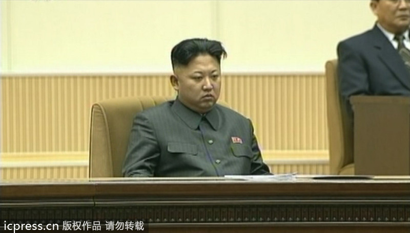 金正恩出席朝鮮中央追悼大會 紀(jì)念金正日逝世兩周年