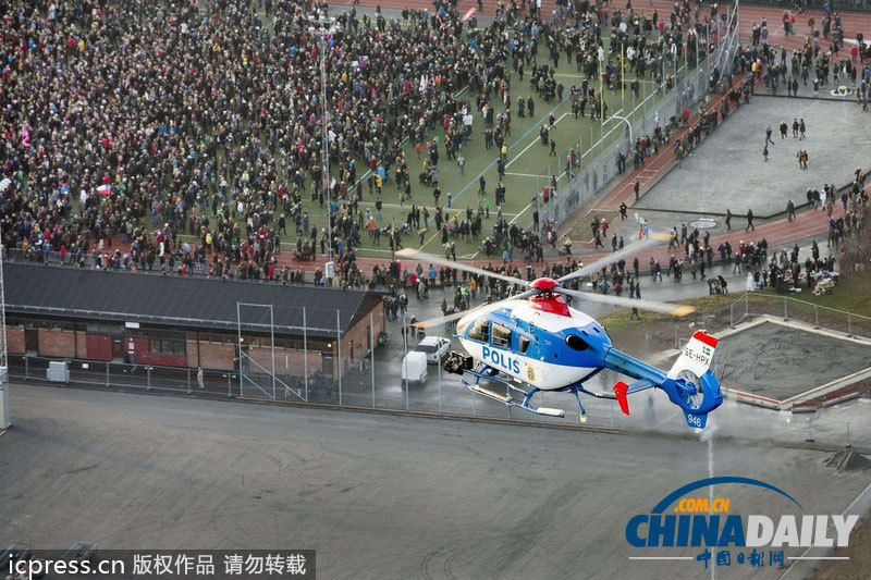 1.6萬(wàn)人占領(lǐng)瑞典街道 抗議納粹以及種族歧視