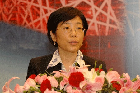 中聯(lián)部部長(zhǎng)助理?xiàng)钛噔犹鎱呛｝埲沃袊?guó)駐歐盟使團(tuán)團(tuán)長(zhǎng)
