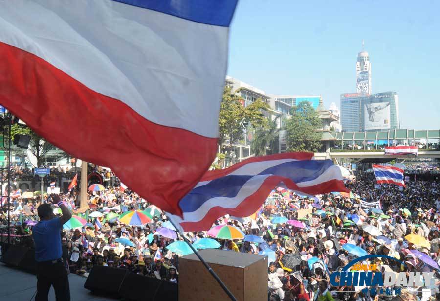泰國反政府抗議者舉行大規(guī)模集會 封鎖曼谷