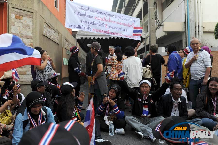 泰國大選提前投票 多地投票站受擾關閉