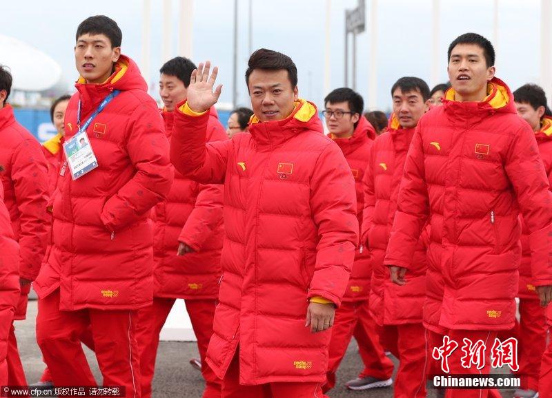 索契冬奧會(huì)中國(guó)代表團(tuán)舉行升旗儀式