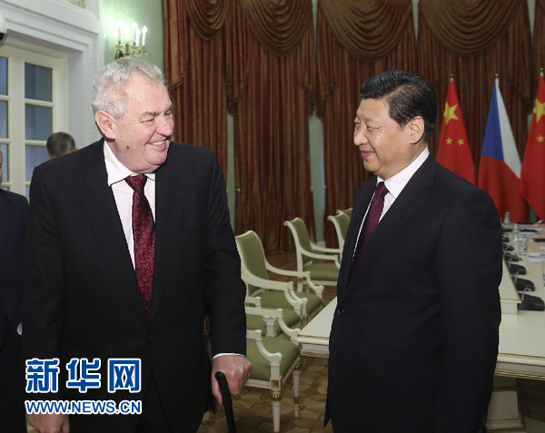 習(xí)近平會(huì)見捷克總統(tǒng)澤曼