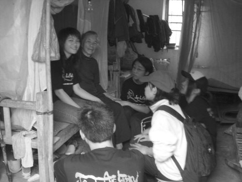 中外大學(xué)生工作營進(jìn)駐麻風(fēng)康復(fù)村