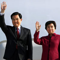 八國(guó)峰會(huì)：胡錦濤主席赴德