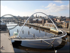 Newcastle Accent 挑戰(zhàn)英語口音：紐卡斯爾篇
