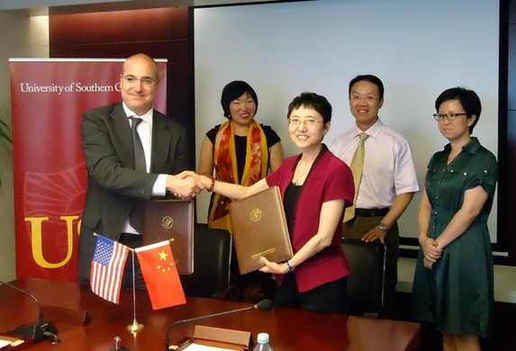 美國南加州大學(xué)與中國國家留學(xué)基金管理委員會成立聯(lián)合資助計劃