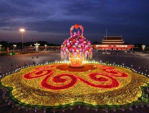 天安門(mén)“國(guó)慶花壇”的變遷