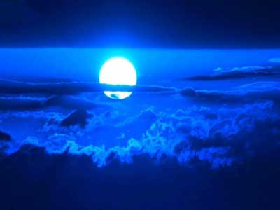 千載難逢與blue moon是什么關(guān)系？