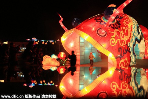 兩會(huì)代表呼吁增設(shè)公休日 網(wǎng)友歡呼