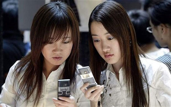 為什么中國女性如此熱愛自拍修圖？