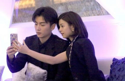 霍建華結婚！陳妍希領證！胡歌今年隨的份子錢有點多……