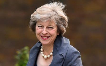 英國(guó)首相：鞋子是最愛(ài)，對(duì)鼻子不滿意
