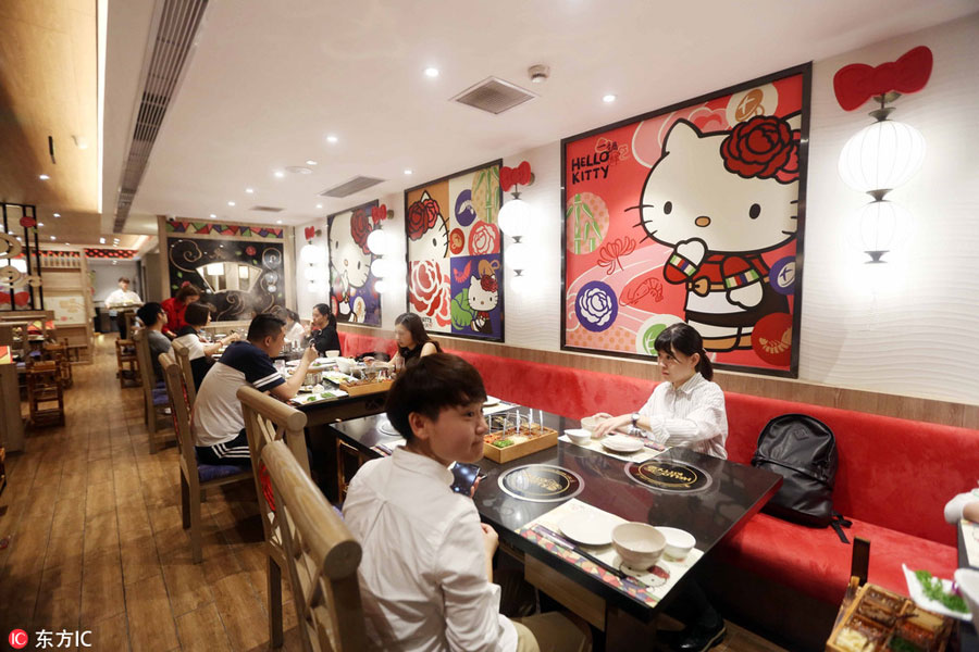 萌萌噠：大陸首家Hello Kitty火鍋店上海開業(yè)（組圖）
