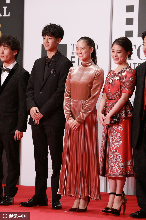 第29屆東京電影節(jié)開(kāi)幕紅毯：梅姨壓軸蔣勤勤艷冠群芳（組圖）
