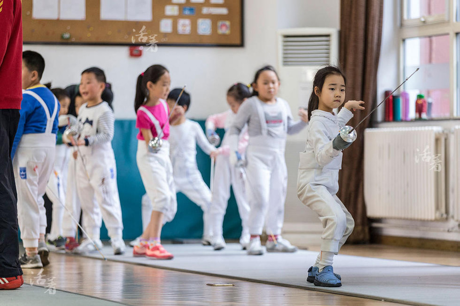 活著：興趣班王國的子民們（組圖）