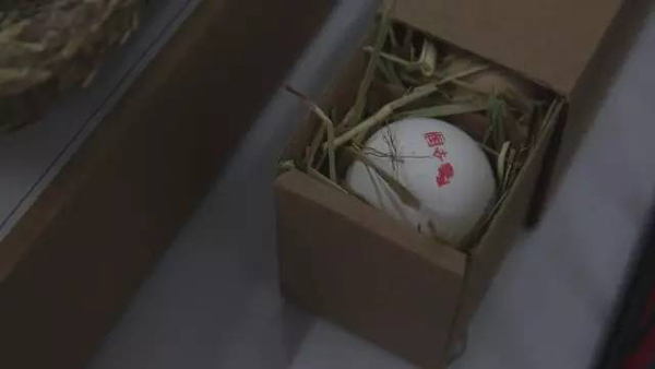 你的烤馕、野蜂蜜和土雞蛋到了。看沙漠小村如何玩轉(zhuǎn)電商丨解碼中國(guó)