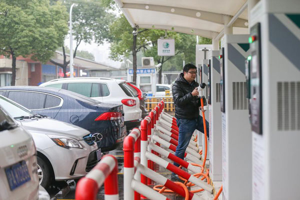燃油車時(shí)代將終結(jié)？中國啟動(dòng)制訂燃油車停售時(shí)間表