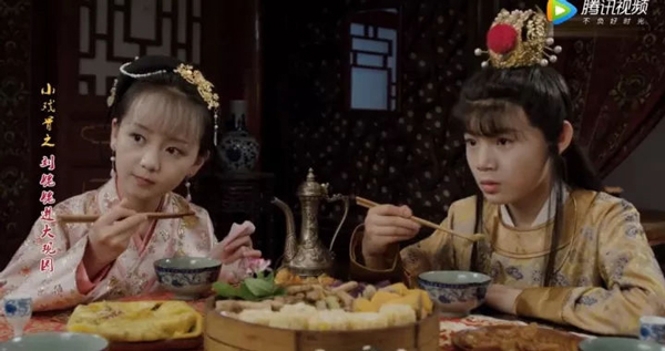 小戲骨版《紅樓夢》演技炸裂，眼角眉梢都是戲，哪個萌娃最得你心？